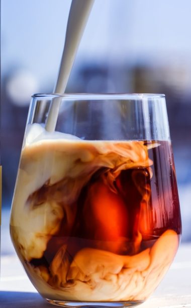 white-russian-liqueur-de-café